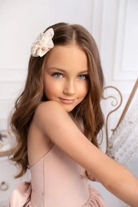 Poboikina Anastasia — Teen editorial by @myphotoatmosphere for VOUS Magazine