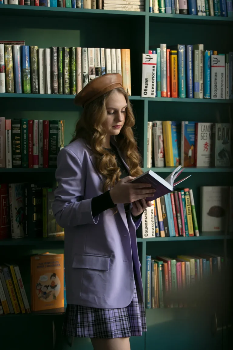 Clever and clever — VOUS Magazine · The March Teen Edition · Vol.2 · 2023