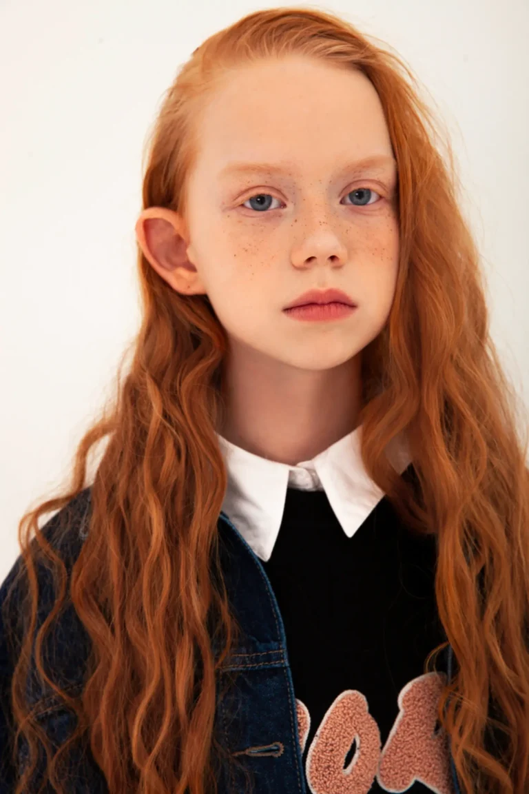 Irish sun — Teen editorial by Nika Miltz for VOUS Magazine
