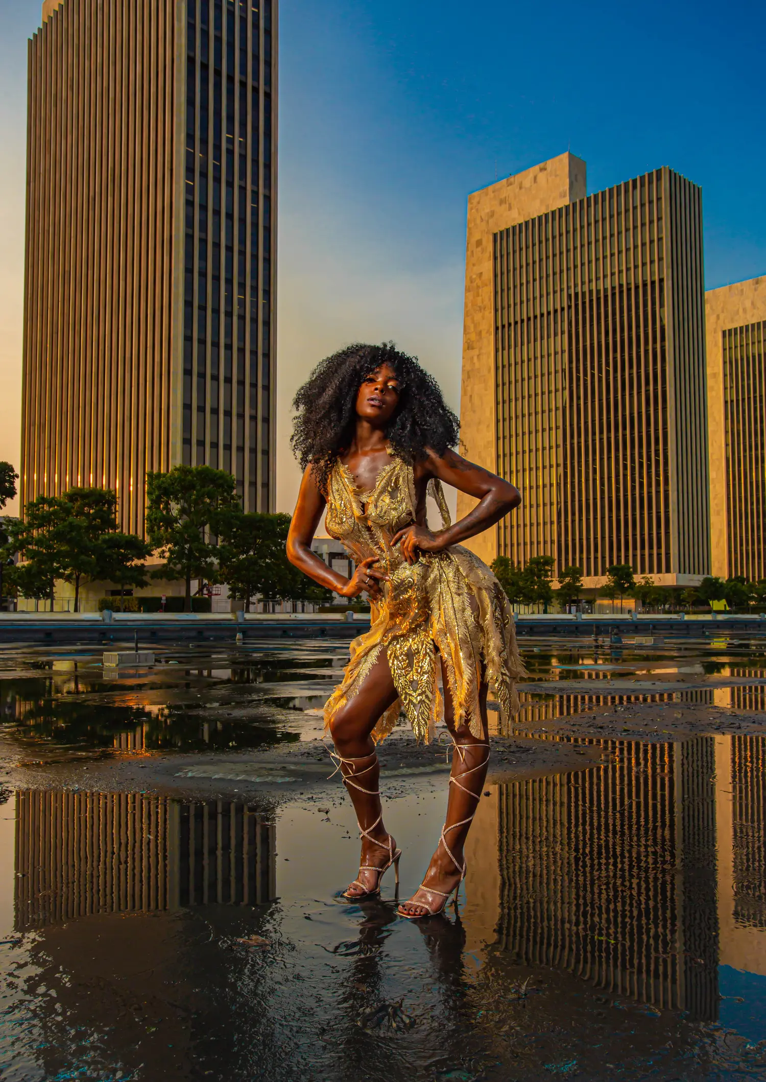 Love To Love You Baby — Fashion & Beauty editorial by Lisa Wood for VOUS Magazine
