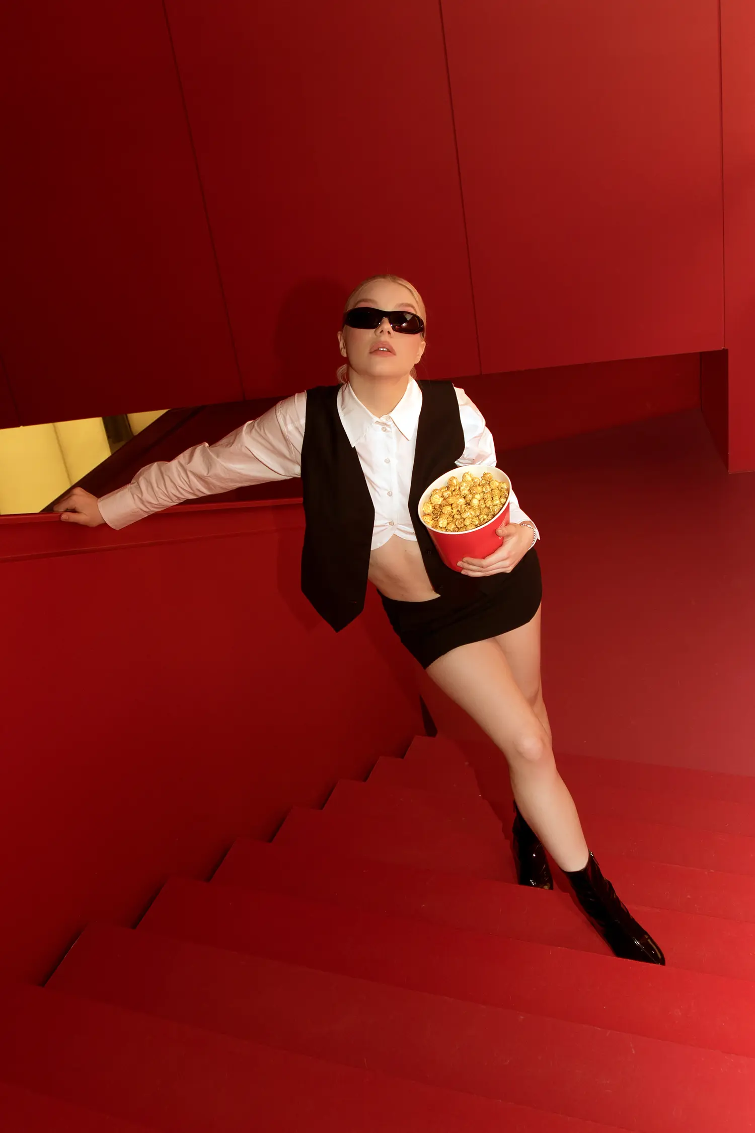 Mirage — Fashion & Beauty editorial by Elya Nikitina for VOUS Magazine
