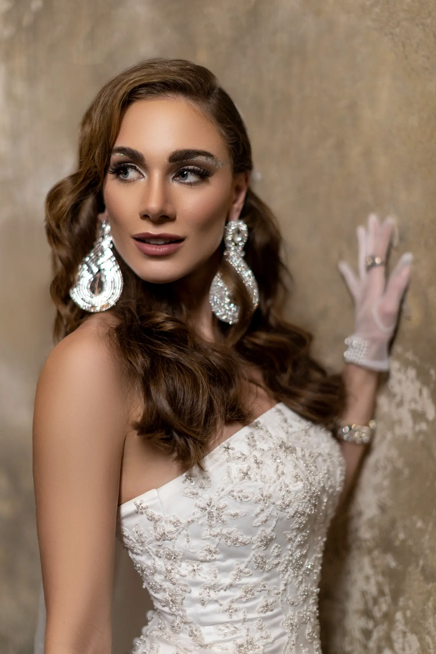 Runway Brides in new york by Anjali Phougat — Wedding editorial by Lieve verstraten for VOUS Magazine
