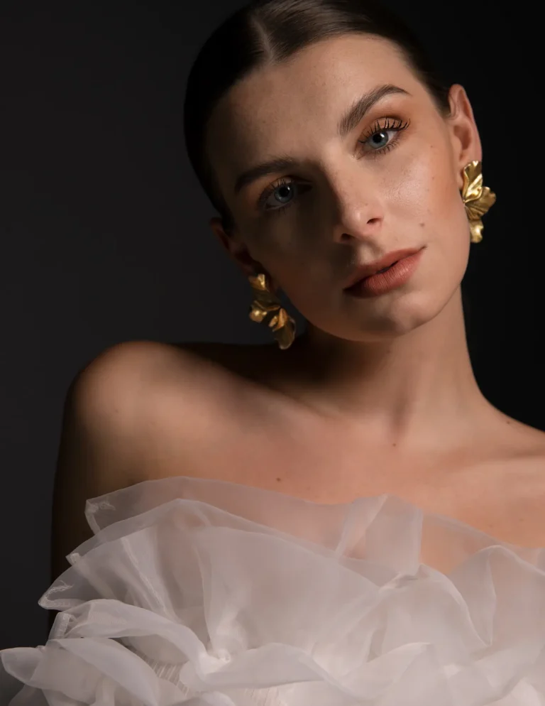 The Swan — Wedding editorial by Ravena July for VOUS Magazine