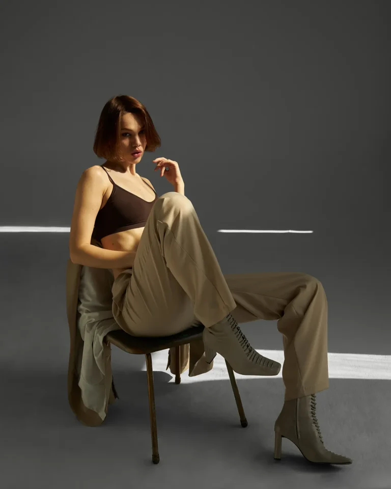 Cris — Fashion & Beauty editorial by Volodymyr Kotys for VOUS Magazine