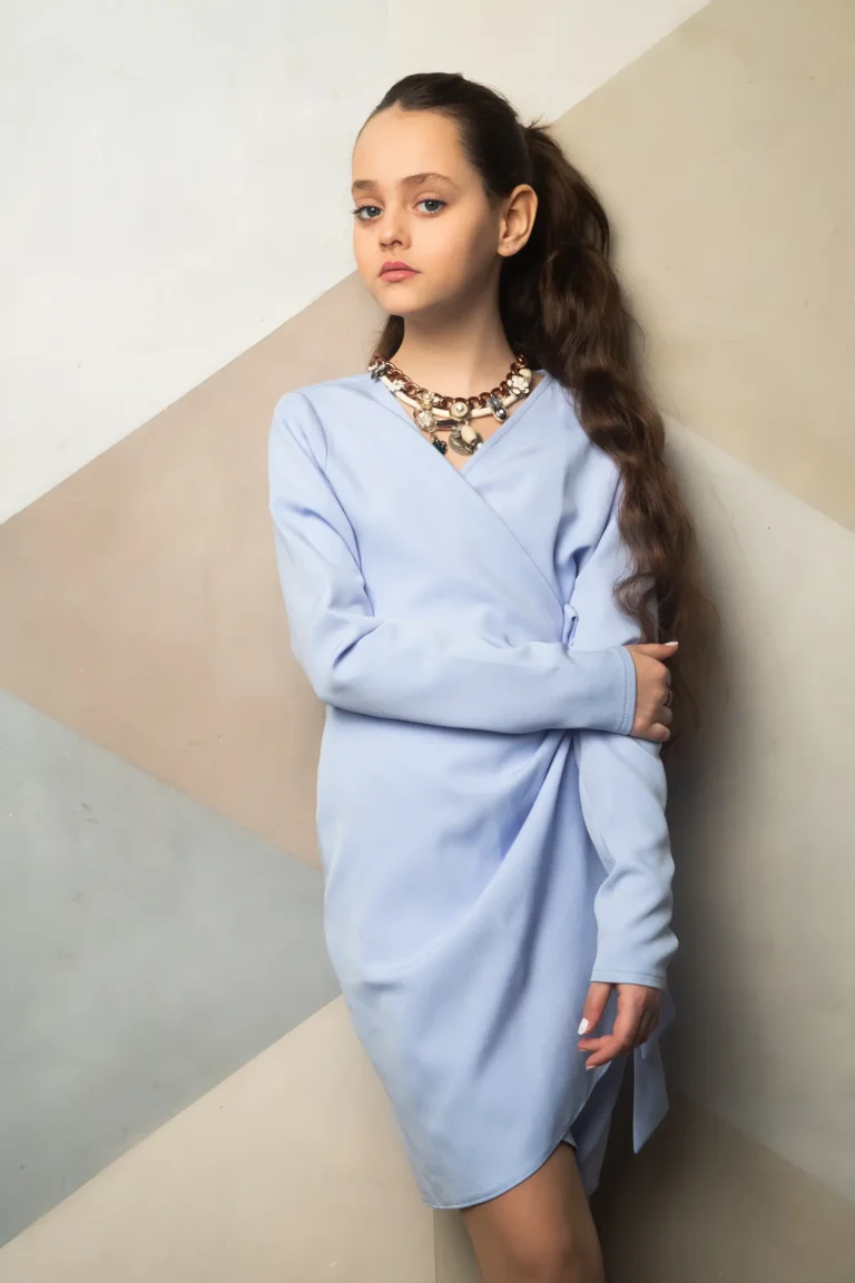 Celebrity model group: Frida & Elena — VOUS Magazine · The May Teen Edition · Vol.7 · 2023