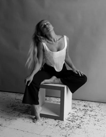 Charm Elegancy — Fashion & Beauty editorial by Anna Lisina for VOUS Magazine