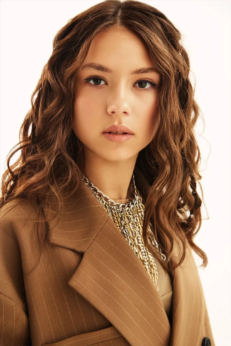 Kids Best Dressed — Teen editorial by Photo: Muah: Style: PM: Dress: for VOUS Magazine