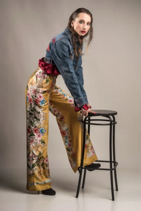 Vercace — Fashion & Beauty editorial by Carlos Ma Fotoyrafia for VOUS Magazine