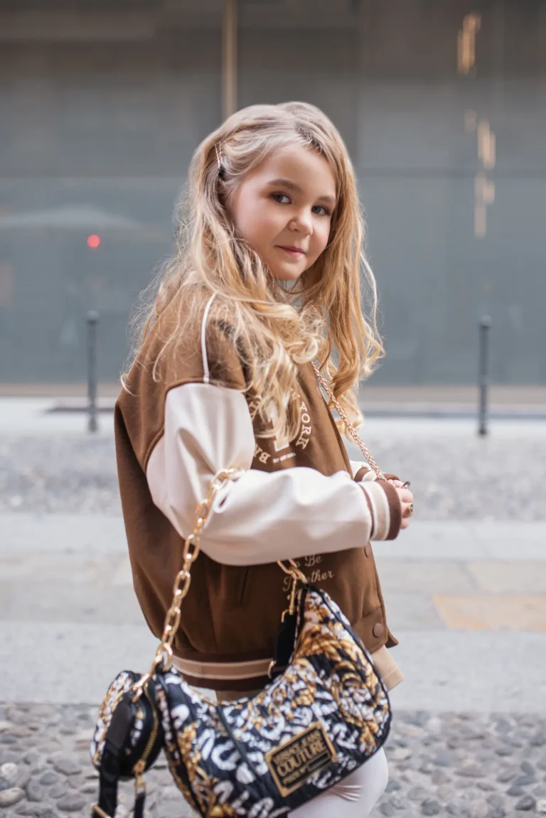 My inspiration — Teen editorial by Finegold Production for VOUS Magazine