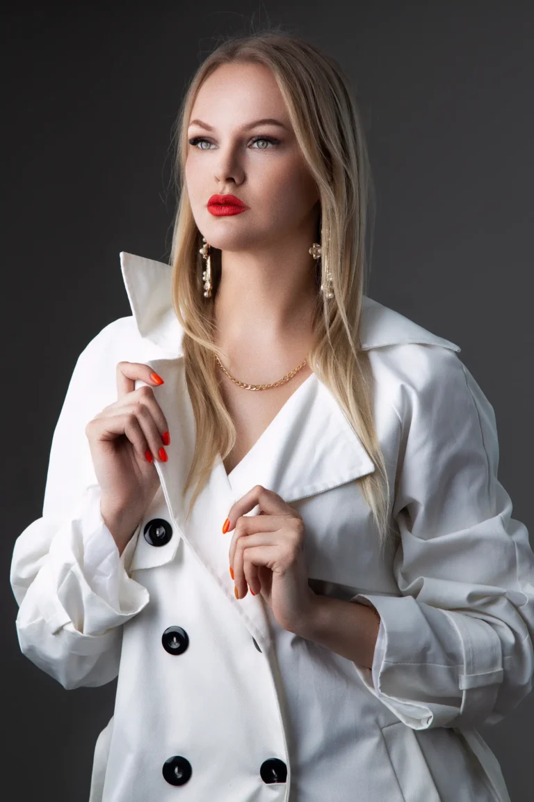 Olga Popova's Academy — Fashion & Beauty editorial by D Swe for VOUS Magazine
