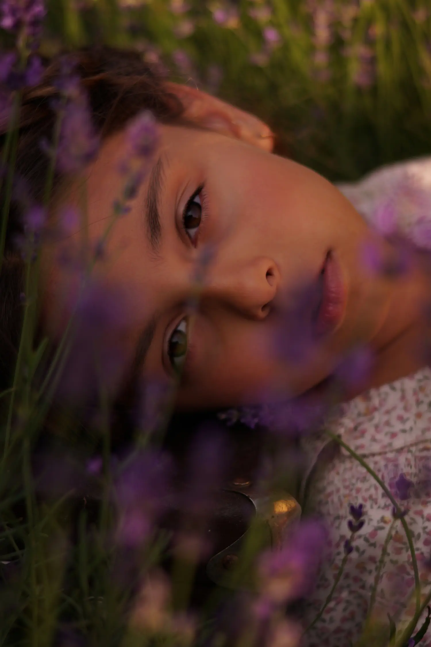 Alexandra or Frida ? — Teen editorial by Liubou Kachatkova for VOUS Magazine