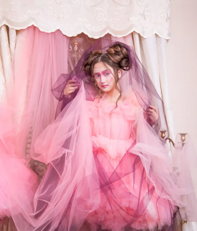 Барби — VOUS Magazine · The August Teen Edition · Vol.2 · 2023