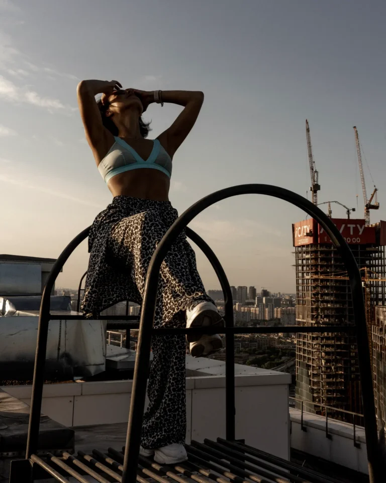Beauty in every detail — Fashion & Beauty editorial by Ilya Madison for VOUS Magazine