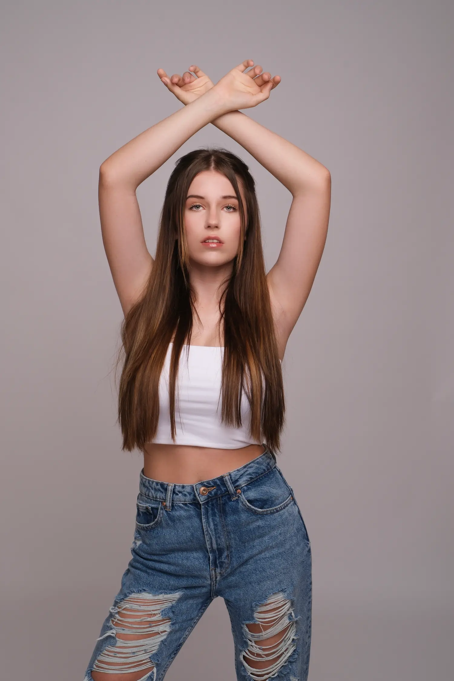 Betty — Teen editorial for VOUS Magazine
