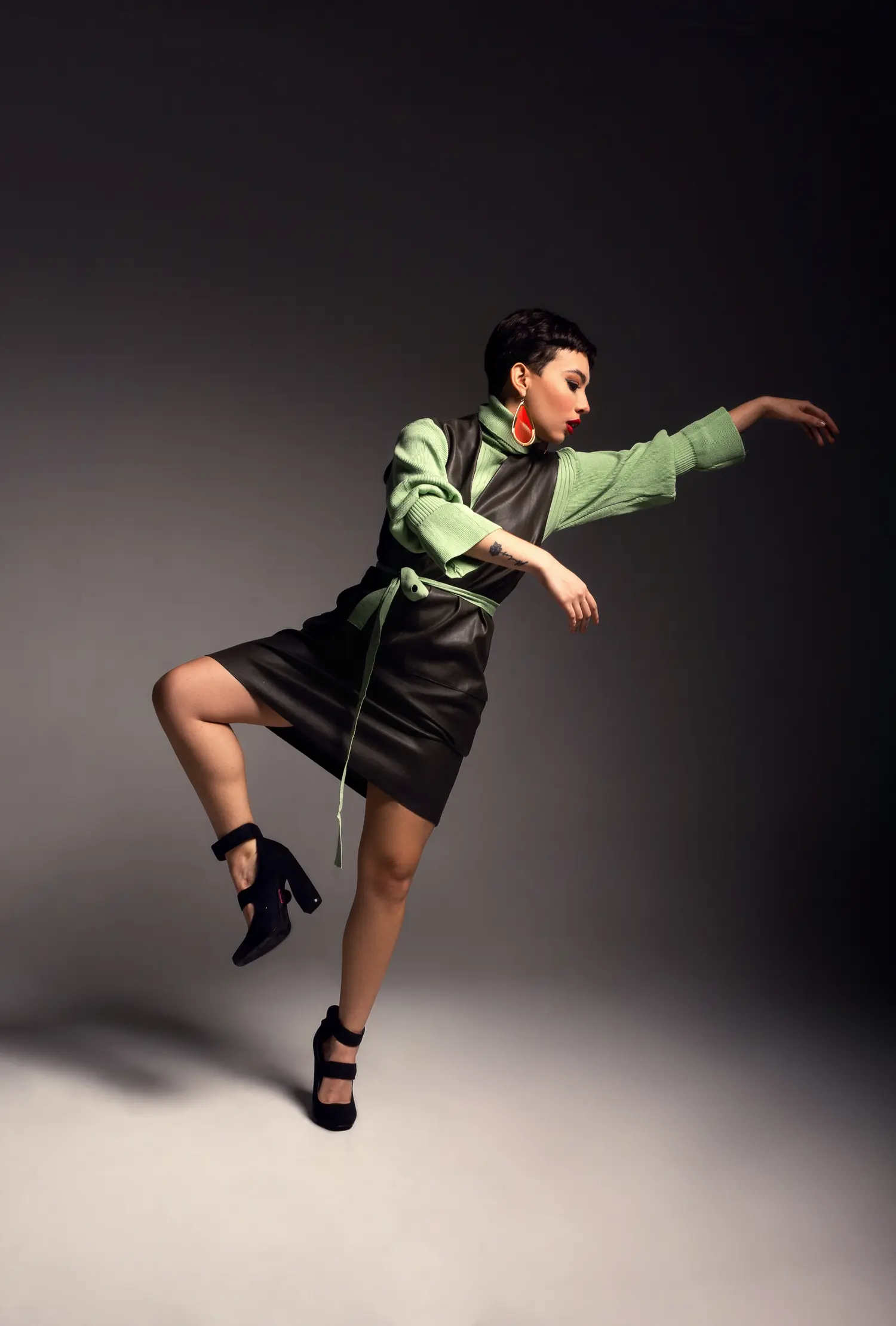 Fear Less — Fashion & Beauty editorial by Diego Rivas for VOUS Magazine