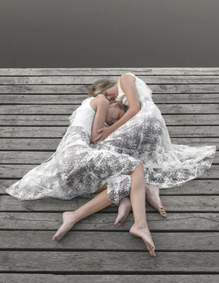 Girls — Fashion & Beauty editorial by Grzegorz Kłosok for VOUS Magazine
