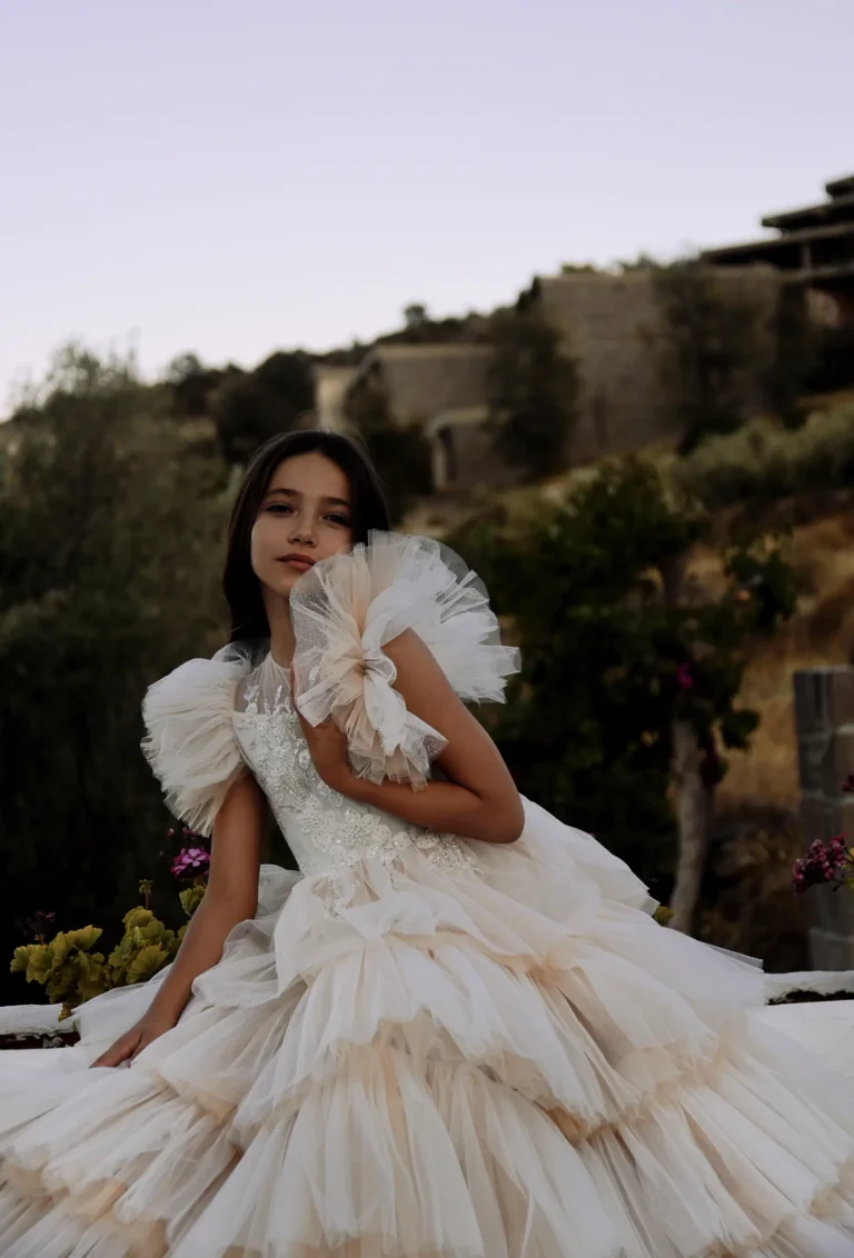 Sweetest Days — Wedding editorial by Dr. Oana Celina for VOUS Magazine