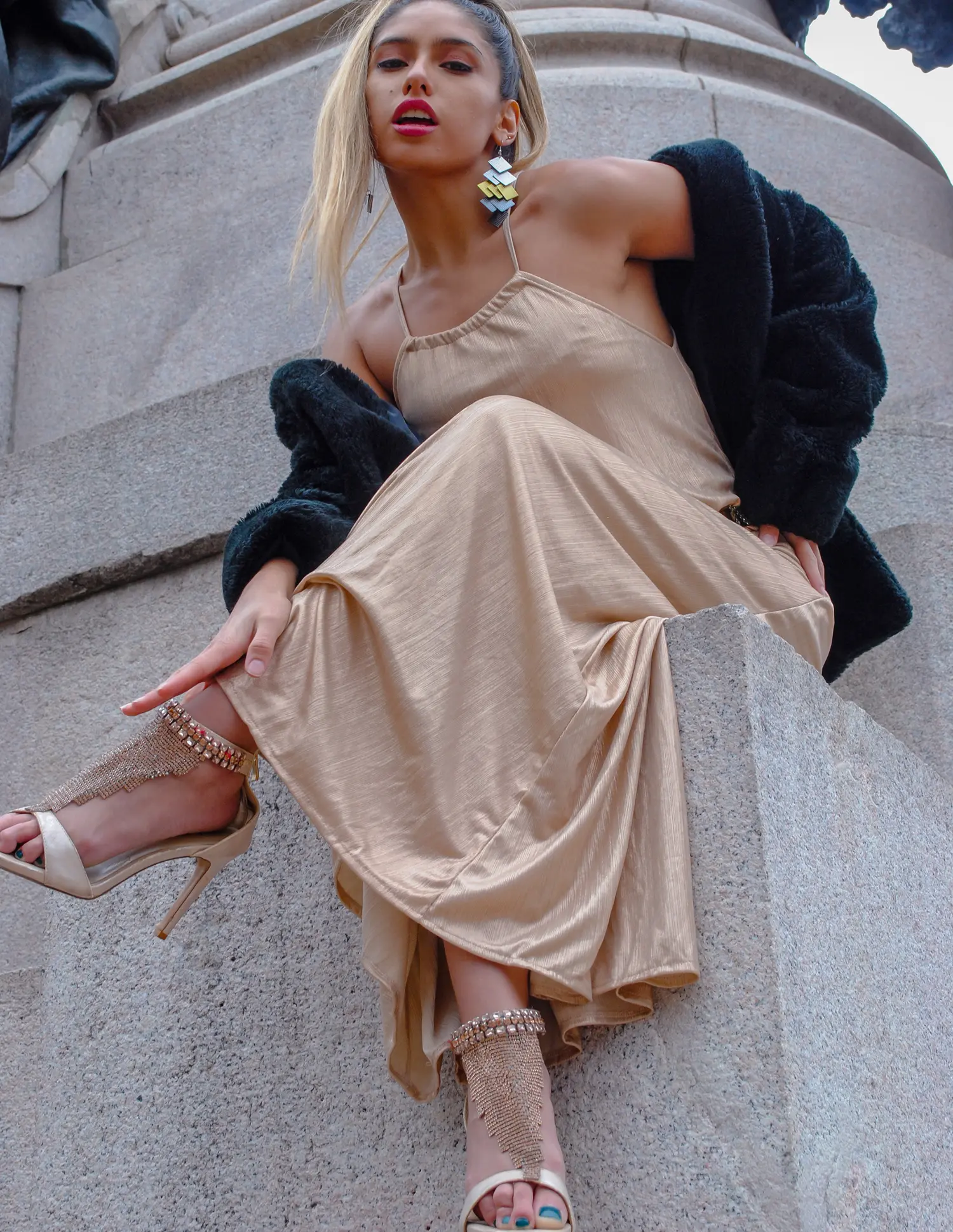 Party spirit — Fashion & Beauty editorial by Jo Herrera for VOUS Magazine