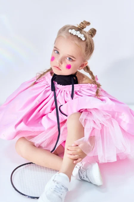 The Age of tenderness — Teen editorial by Anastasia Fahertdinova for VOUS Magazine