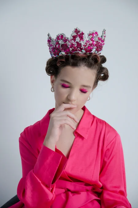 Waiting for a miracle — Teen editorial for VOUS Magazine