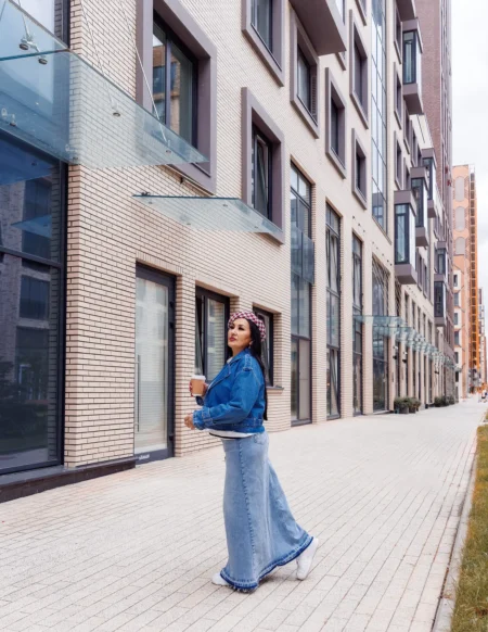 Aigul in the city — Christmas Special editorial by Olga Amber for VOUS Magazine