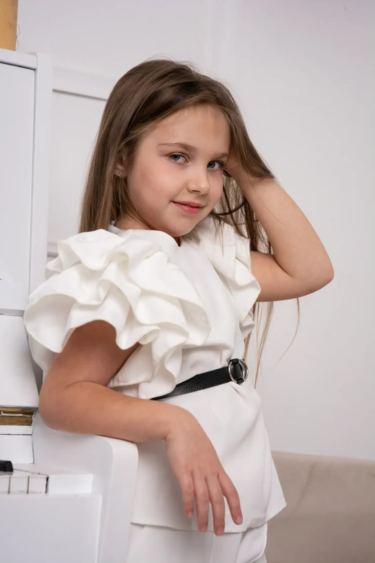 Anna — VOUS Magazine · The December Teen Edition · Vol.2 · 2023