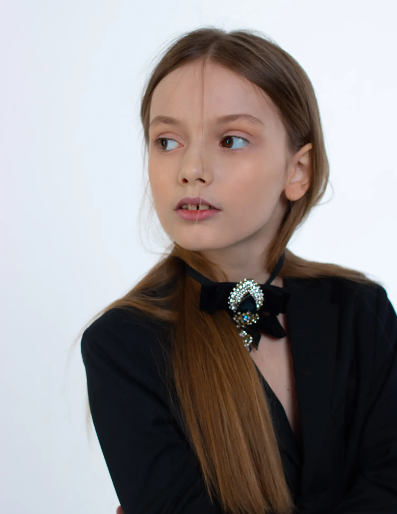 Girl From the Picture — Teen editorial by рина шквал for VOUS Magazine