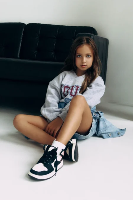 Polina — Teen editorial by @emik.ph for VOUS Magazine
