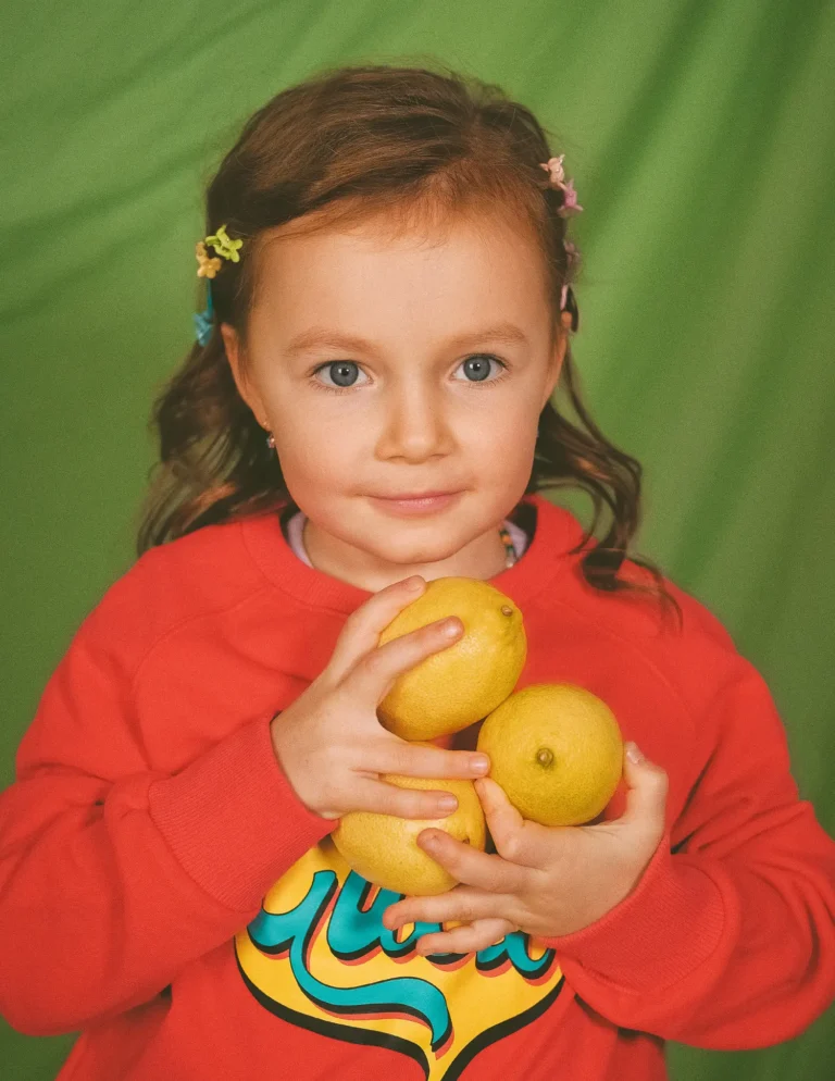 Joyful lemon — Teen editorial by Irina Tishchenko for VOUS Magazine