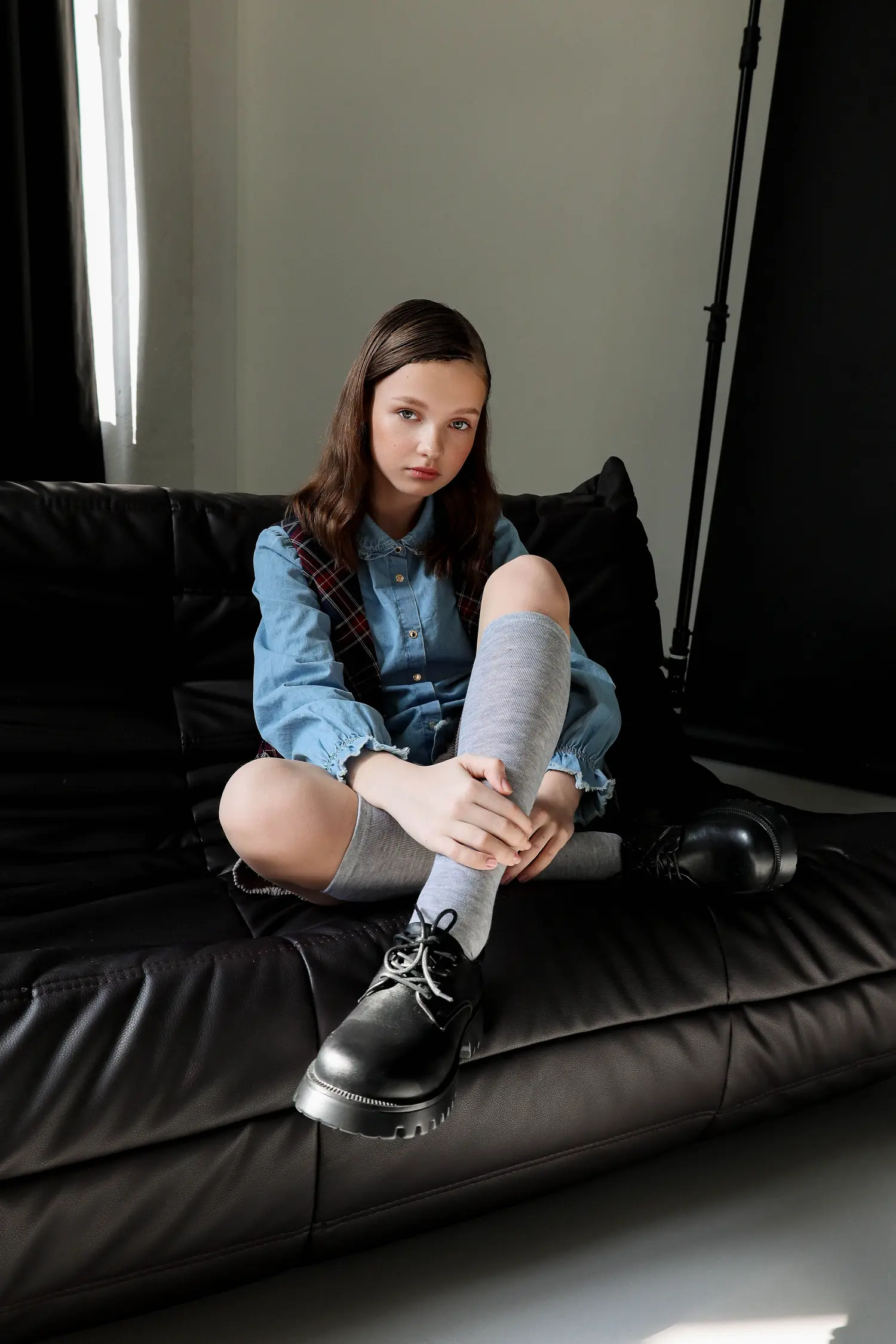 Darina — Teen editorial by Emilia Smekalova for VOUS Magazine