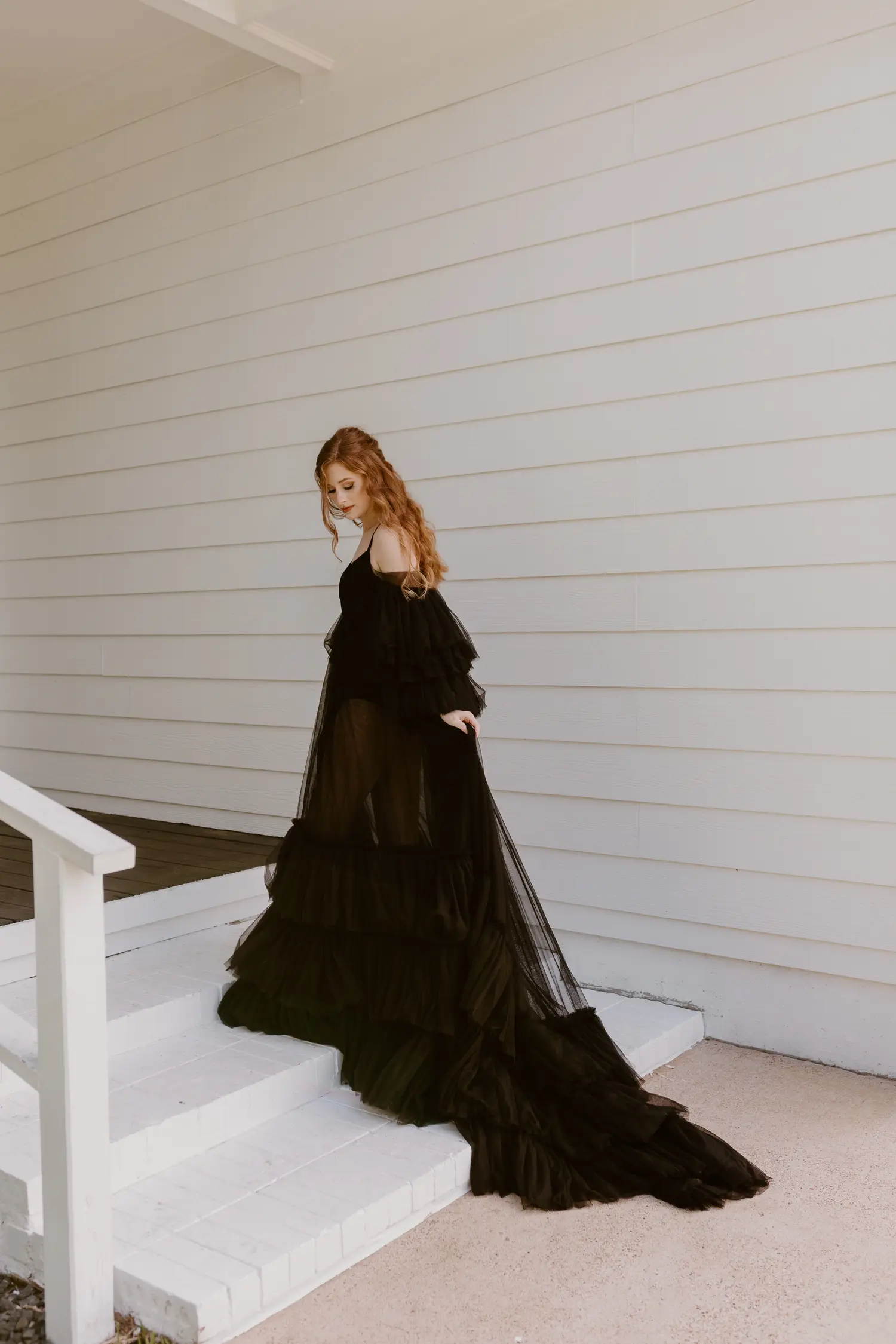 Moody Portraits — Fashion & Beauty editorial by Baila Milliken for VOUS Magazine