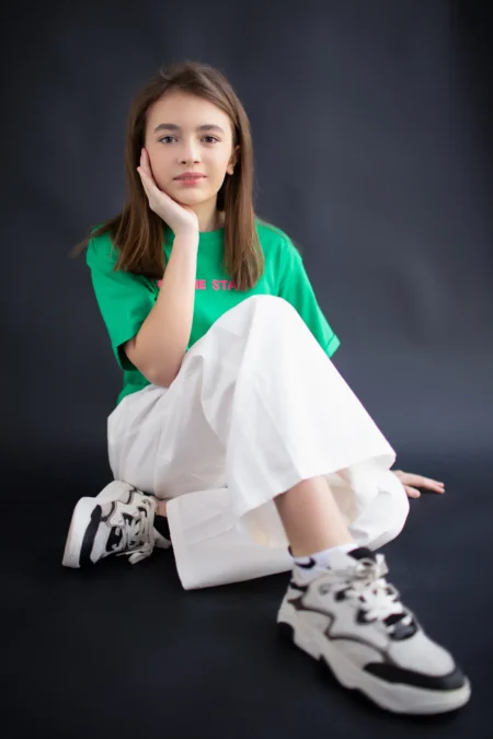 Alice's style — Teen editorial by Tatiana Zincheko for VOUS Magazine