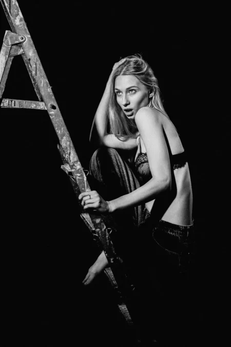 Anna — Fashion & Beauty editorial by Danila Sedov for VOUS Magazine