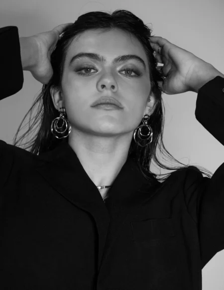 Halicia Trench — Fashion & Beauty editorial by Fernando Sinder for VOUS Magazine