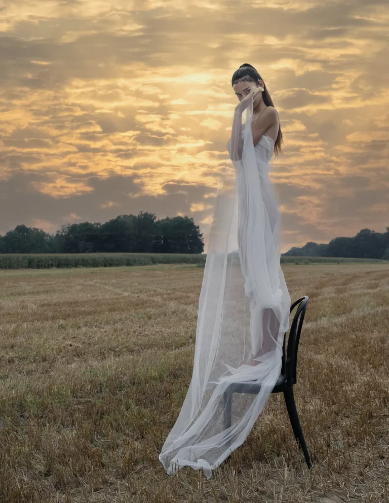 Summer session — Fashion & Beauty editorial by Grzegorz Kłosok for VOUS Magazine