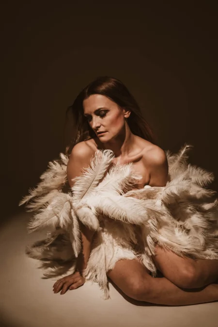 The fallen angel — Fashion & Beauty editorial by Agata Wiącek for VOUS Magazine