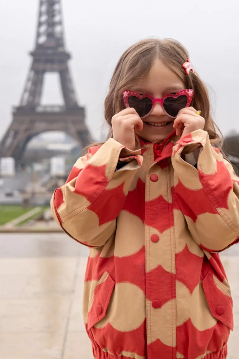 Time for smiles — Teen editorial by Finegold Production for VOUS Magazine