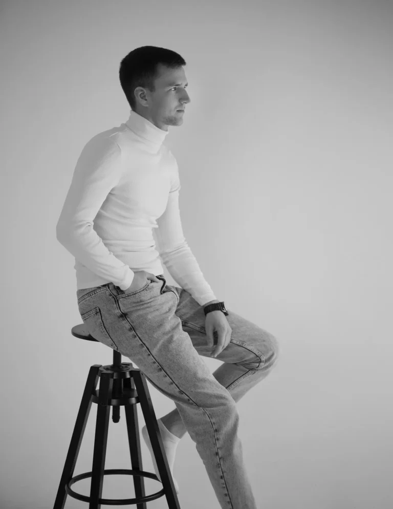 Good liar — Man editorial by Dina Zmushko for VOUS Magazine