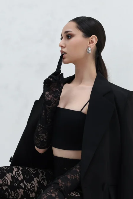 Gutyera — Fashion & Beauty editorial by Tatiana Velikanova for VOUS Magazine