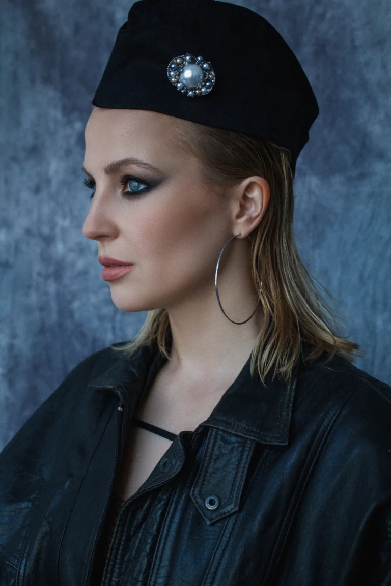 Leitinant Blanche — Fashion & Beauty editorial by Evgeny Zuev for VOUS Magazine