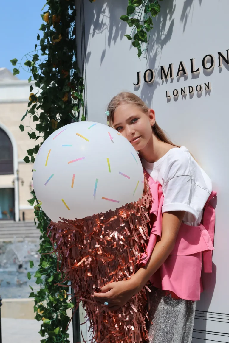 Candy Candy — Teen editorial by Photo Lilia Kadysheva Sonay, Styling and Muah Anastasia Kizildag, Antalya, Turkiye for VOUS Magazine