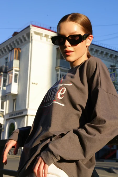 Somewhere in Samara — Teen editorial by Lyubov Sazhina for VOUS Magazine