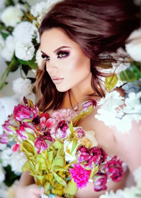 The garden — Beauty editorial by Maria Timofeeva for VOUS Magazine