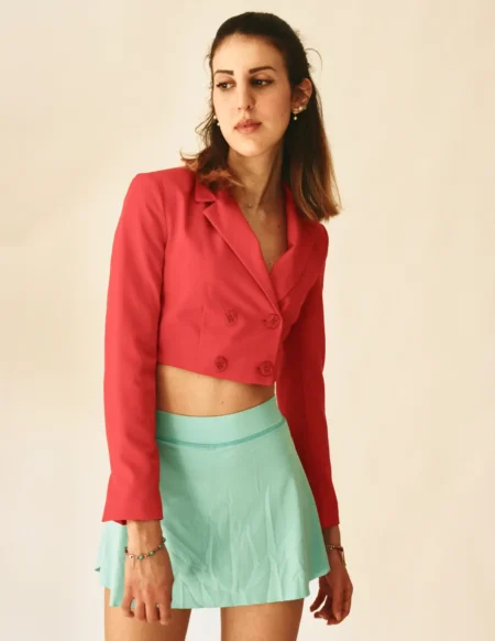 Retro vibes — Portrait editorial by Alice Mannaioni for VOUS Magazine