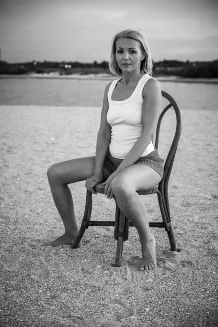 Woman Age 40+ — Fashion & Beauty editorial by Katerina Royter for VOUS Magazine