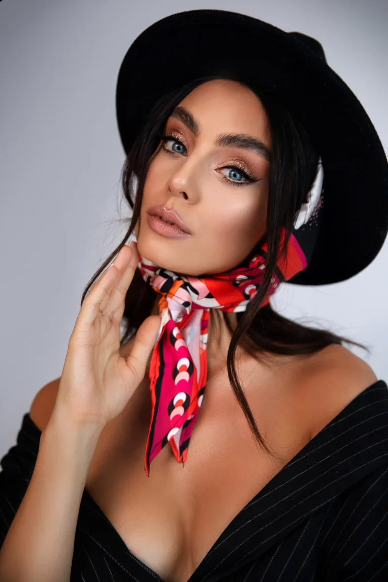 Autumn style — Fashion & Beauty editorial by Eliana for VOUS Magazine