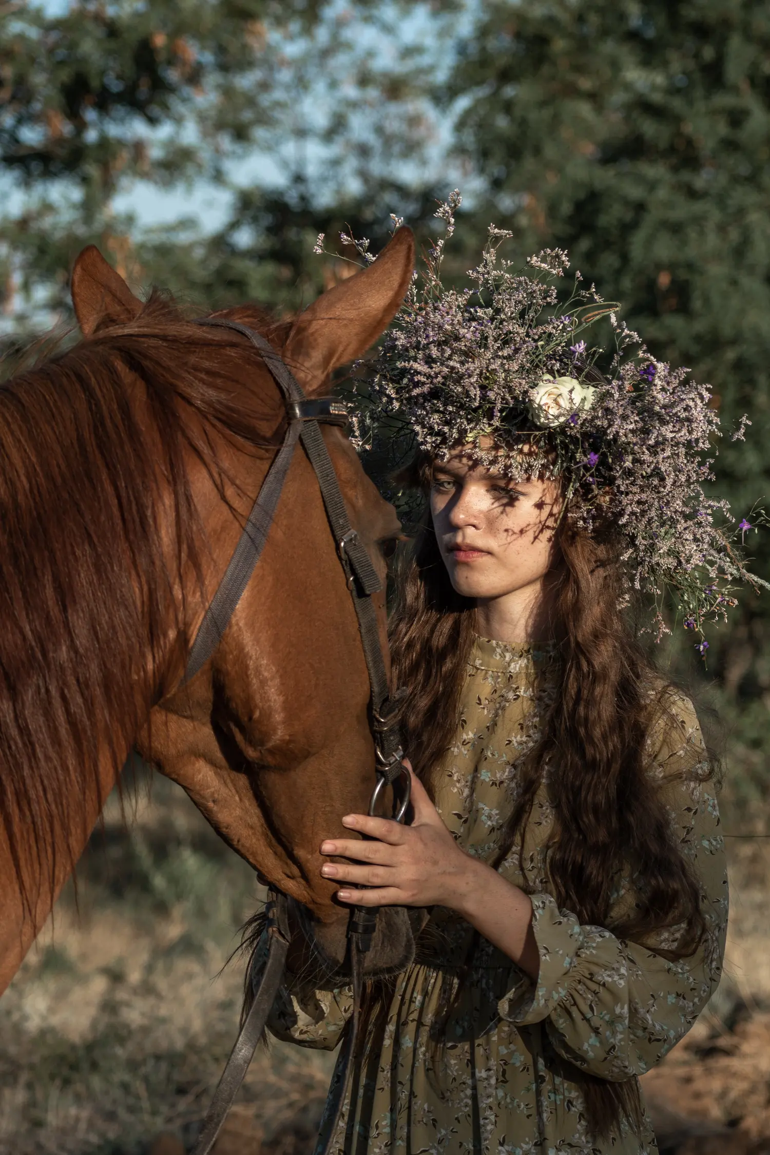 Melody of flowers — Portrait editorial by Olga Saltykova for VOUS Magazine