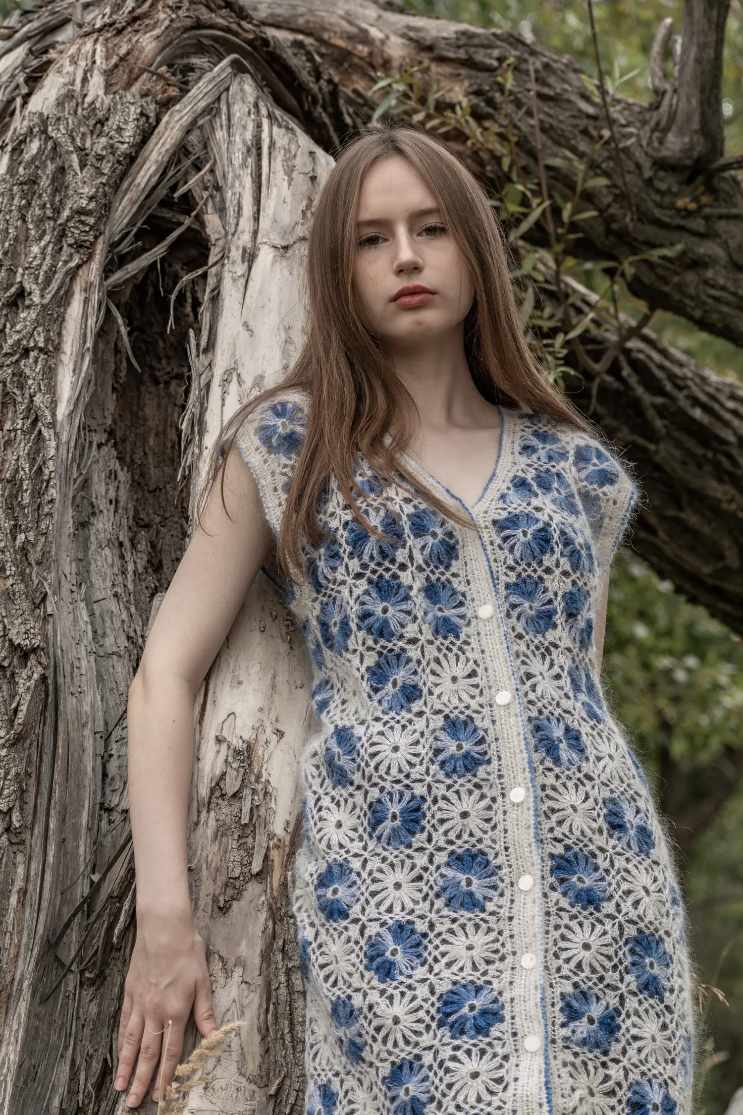 Warm patterns — Fashion & Beauty editorial by Olga Saltykova for VOUS Magazine