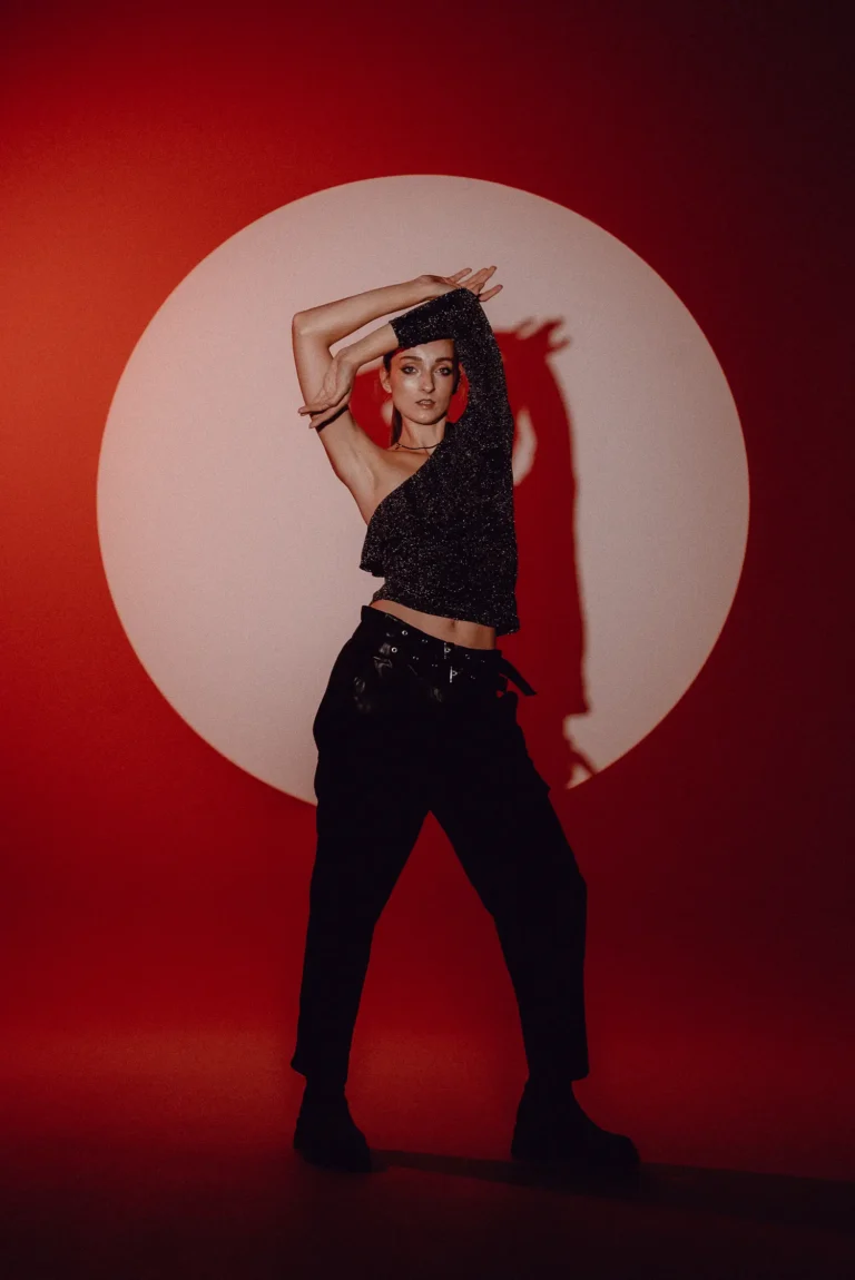 Anger is beauty — Fashion & Beauty editorial by Marcin Magas for VOUS Magazine