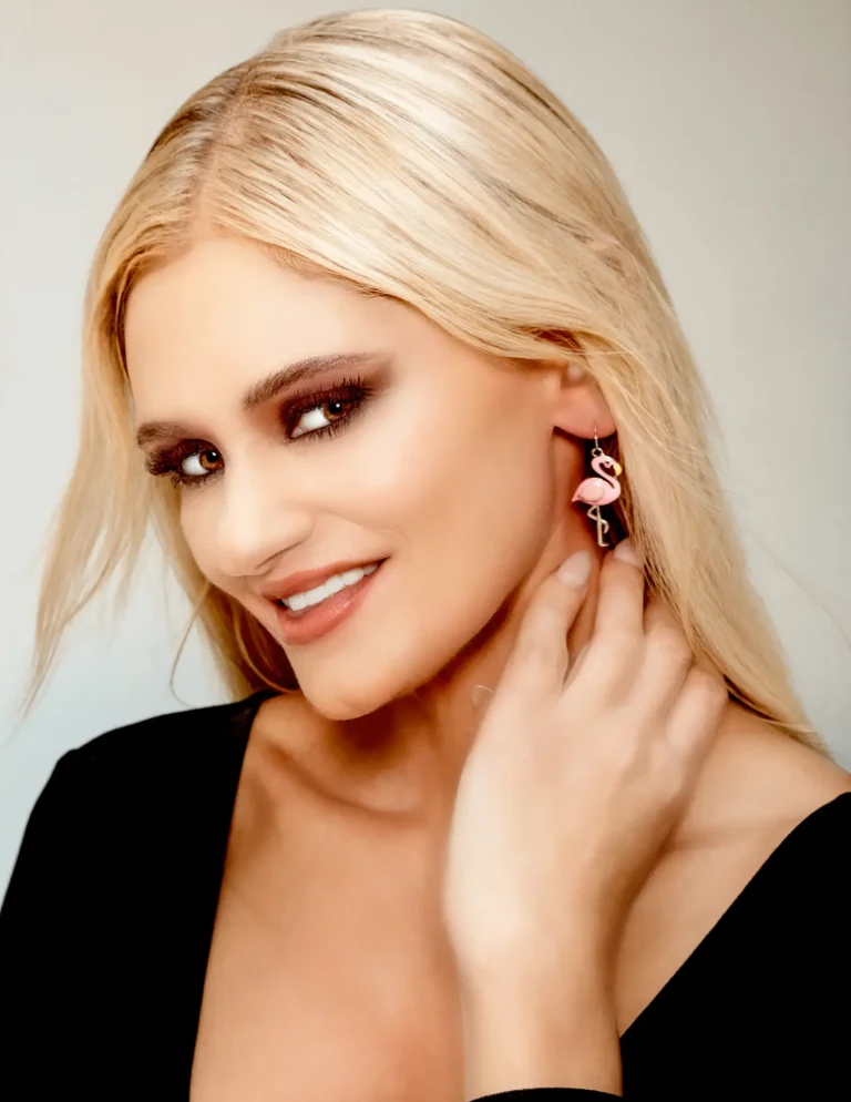 Fun Earring — Portrait editorial by Lourenso Ramautar for VOUS Magazine